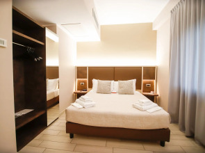 Отель Diplomatic