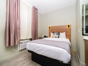 Urban Boutique Hotel