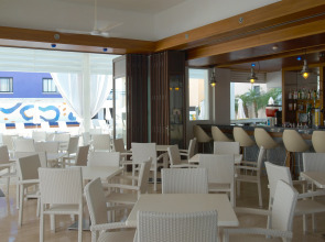 Senator Hotel Apartments - Adults Only