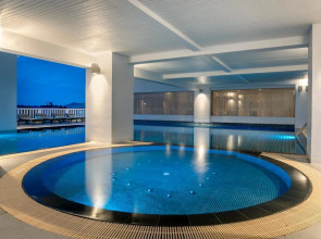 Novotel Phuket City Phokeethra Hotel