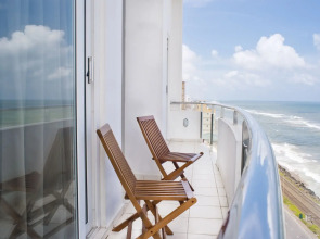 Ocean Edge Suites & Hotel Colombo