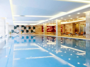 Pullman Linyi Lushang