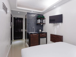 OYO 860 Premium Nest Nano Makati Suites (Vaccinated Staff)