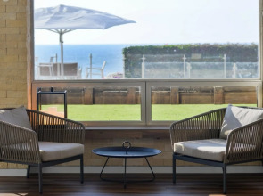 Sharon Hotel Herzliya