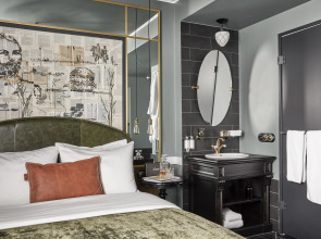 Sir Savigny Hotel, part of Sircle Collection