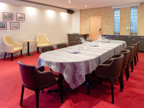 Samantta Hotel & Restaurant