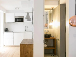 MY LX FLAT Bairro Alto Design Apartments