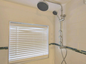 Sea Beach Plaza - Near Jungle Queen Riverboat