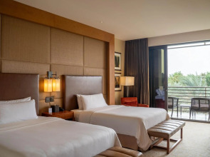 VOGO Abu Dhabi Golf Resort & Spa