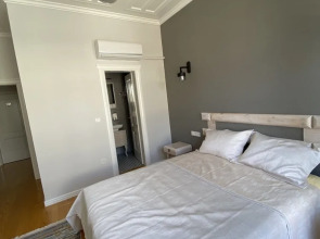 White Island Boutique Hotel