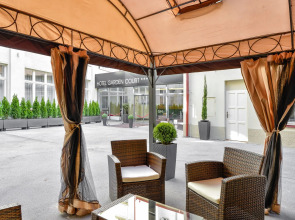 Hotel Garden Court