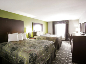 Rodeway Inn and Suites Austin