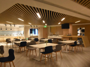 Holiday Inn Express Shanghai Gubei by IHG