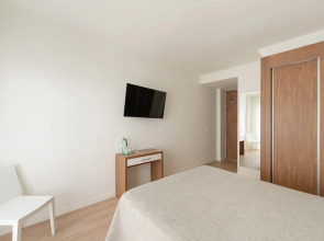 Отель RH Riviera -  Recommended for Adults