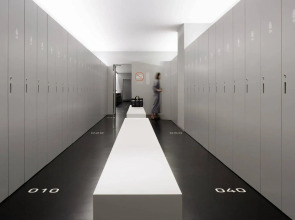 9h nine hours Narita Airport