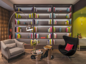 Hotel Le Petit Paris