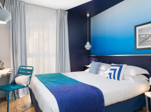 The Deck Hotel by HappyCulture