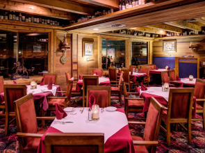 Station House Inn - Near Heavenly Gondola