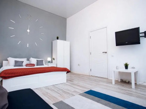 Tolstoy Apart Тургеневская 74