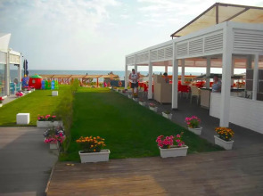 Side Win Hotel & Spa