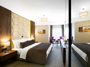 Отель Amsterdam 