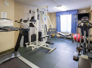 Days Hotel by Wyndham North Bergen NYC Area