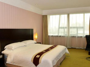 Regal Shanghai East Asia Hotel