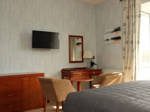 Old Kings Arms Hotel