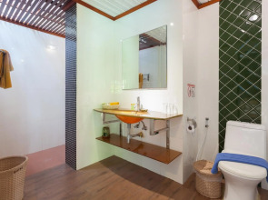 Phi Phi Natural Resort