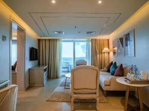 SUNRISE Alex Avenue Hotel