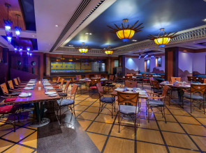 Radisson Blu Marina Hotel Connaught Place