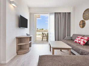 Insotel Cala Mandía All Inclusive Resort & Spa