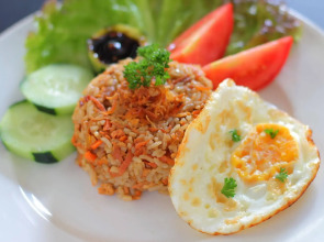 OYO 2854 COZY B&B Seminyak