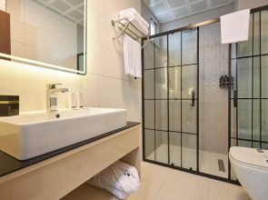 Ascot Hotel Buyukada