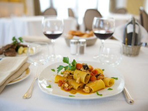 Excelsior Grand Hotel