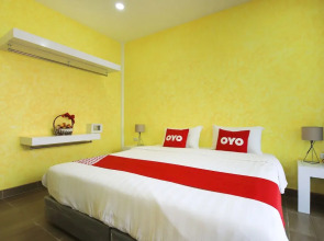 Ban Elephant Blanc Bungalow