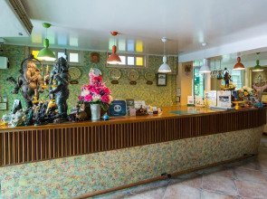 Отель Samsensam Place