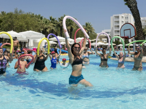 Seven Seas Hotel Blue