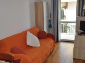 Frontline B - 5A - M2 - Near To The Sea