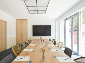 Hotel Indigo Bordeaux Centre Chartrons by IHG