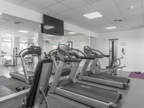 Отель Los Amigos Beach Club