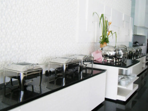 The Cha-am Methavalai Hotel