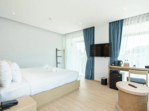 Panwaburi Beachfront Resort