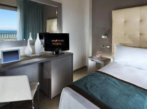 Yes Hotel Touring & SPA