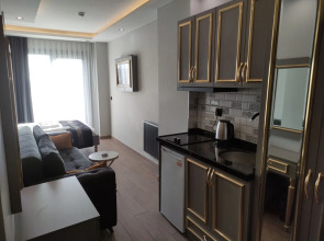 Taksim Larissa Hotel Suites