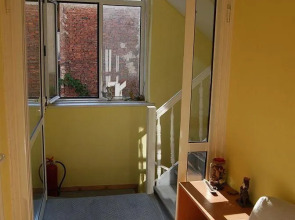 Elysia Hostel - The Blessed Home