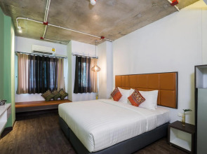Aim House Bangkok Hotel