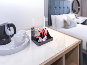 StayEasy Cape Town City Bowl