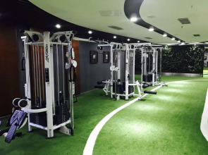 Qingdao Housing International Hotel