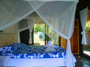 Bloo Lagoon Eco Village